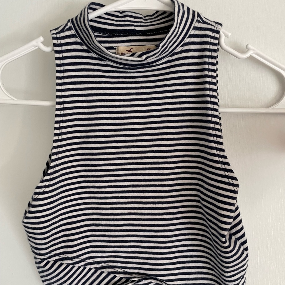 Hollister Crop top